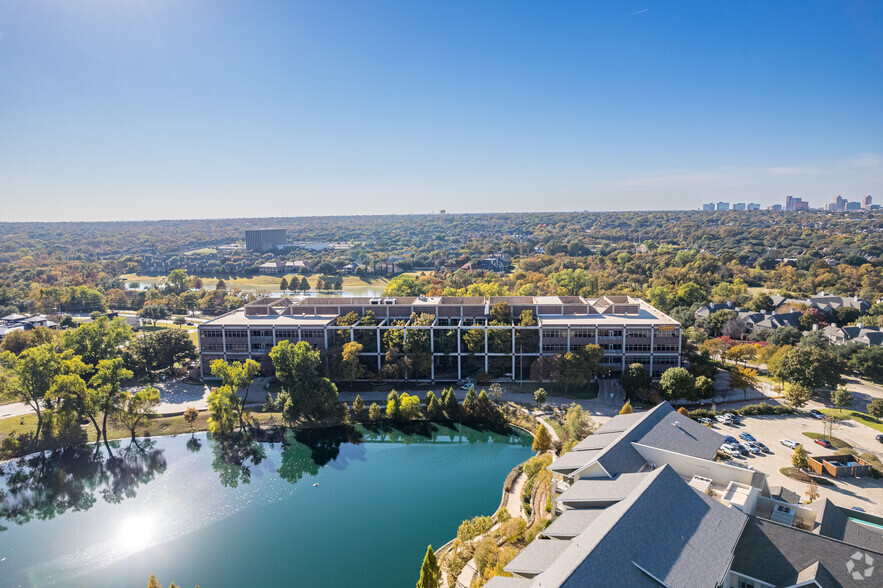 12404 Park Central Dr, Dallas, TX en alquiler - Vista aérea - Imagen 3 de 17