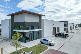 Más detalles de 282 Bucees Blvd, Katy, TX - Flex, nave en alquiler