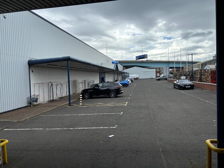 Stromness St, Glasgow en alquiler - Foto del edificio - Imagen 3 de 4