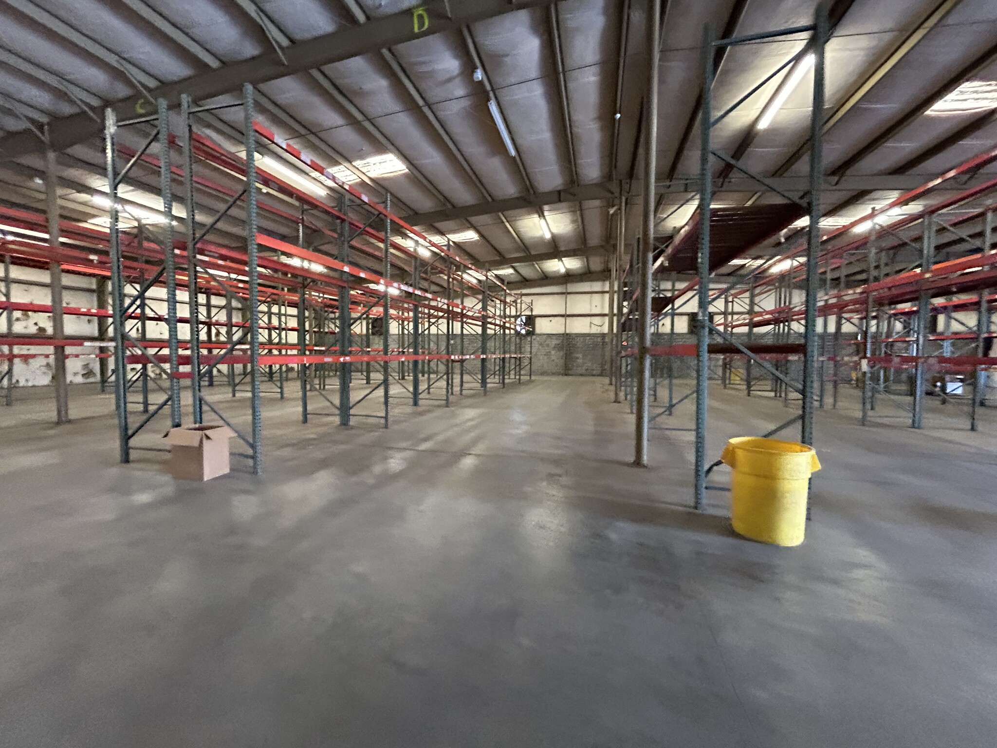 7821 Industrial Hwy, Macon-Bibb, GA en alquiler Foto del interior- Imagen 1 de 10