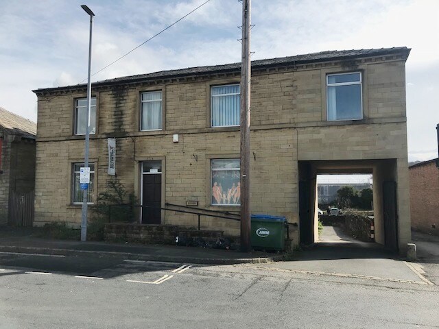 21 Old Leeds Rd, Huddersfield en venta Foto principal- Imagen 1 de 4