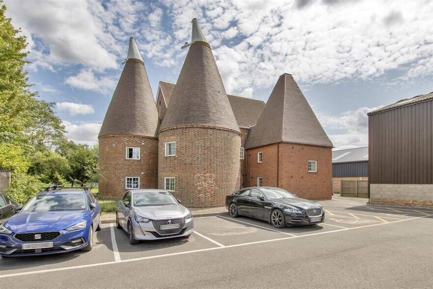 Whetsted Rd, Five Oak Green en alquiler - Foto del edificio - Imagen 2 de 4