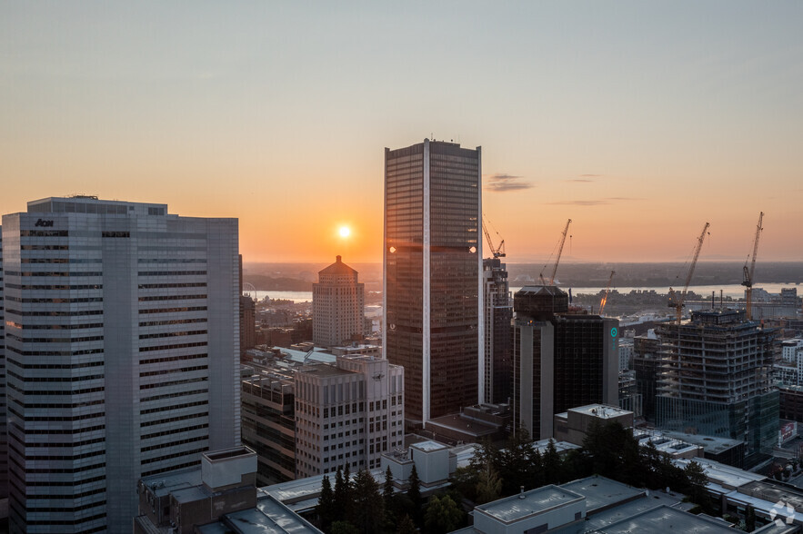 800 Rue Du Square-Victoria, Montréal, QC en alquiler - Foto del edificio - Imagen 3 de 5