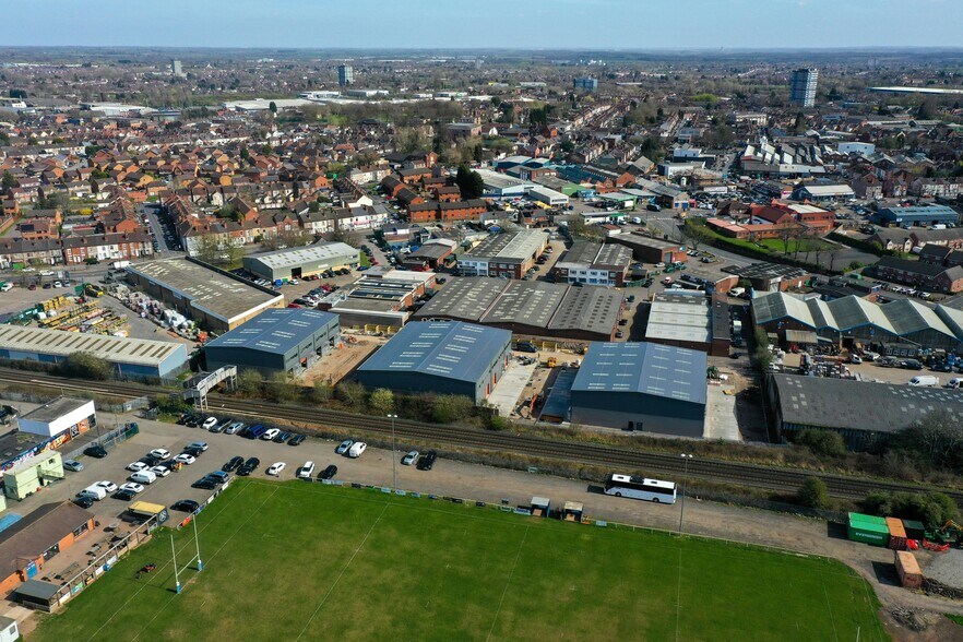 10 Endermere Rd, Coventry en venta - Foto del edificio - Imagen 2 de 7