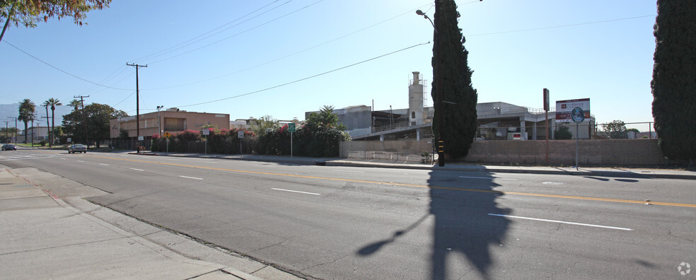 4350 Temple City Blvd, El Monte, CA en alquiler - Foto del edificio - Imagen 3 de 4