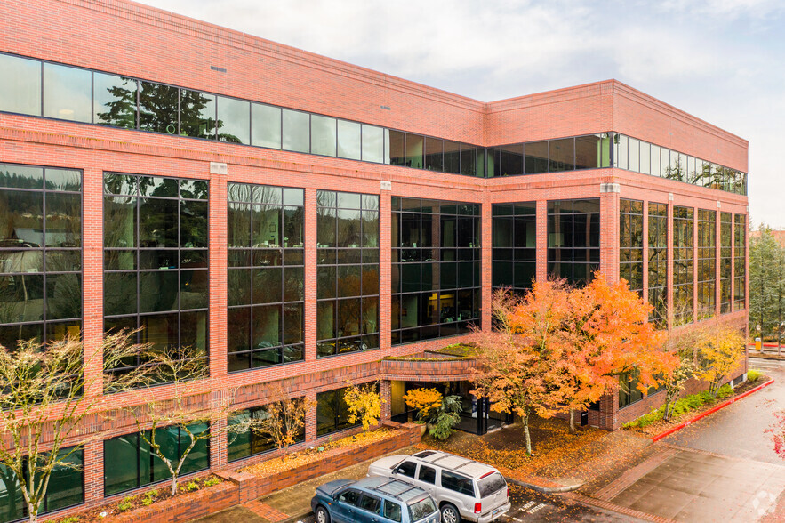 4800 Meadows Rd, Lake Oswego, OR en alquiler - Foto del edificio - Imagen 2 de 8