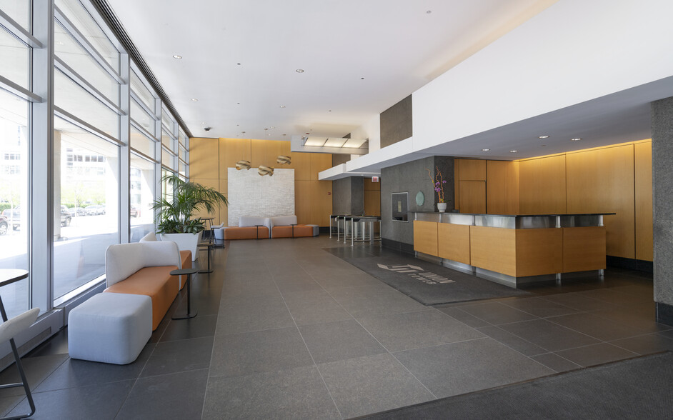 550 W Van Buren St, Chicago, IL en alquiler - Lobby - Imagen 2 de 12