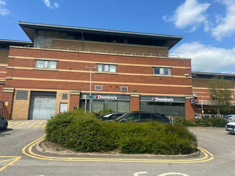 Crystal Peaks, Sheffield en alquiler - Foto del edificio - Imagen 1 de 15