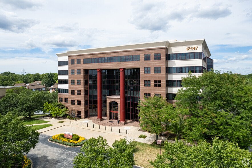 12647 Olive Blvd, Creve Coeur, MO en alquiler - Foto del edificio - Imagen 2 de 5