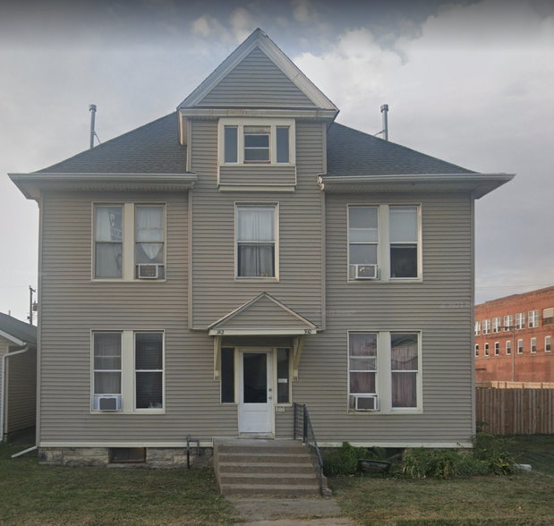 910-912 W 3rd St, Davenport, IA en venta - Foto del edificio - Imagen 1 de 16