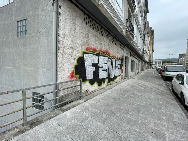 Más detalles de Avenida Das Pias, 18, Fene - Local en venta