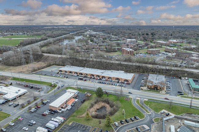 Más detalles de 11721-11761 Southwest Hwy, Palos Heights, IL - Oficina en alquiler