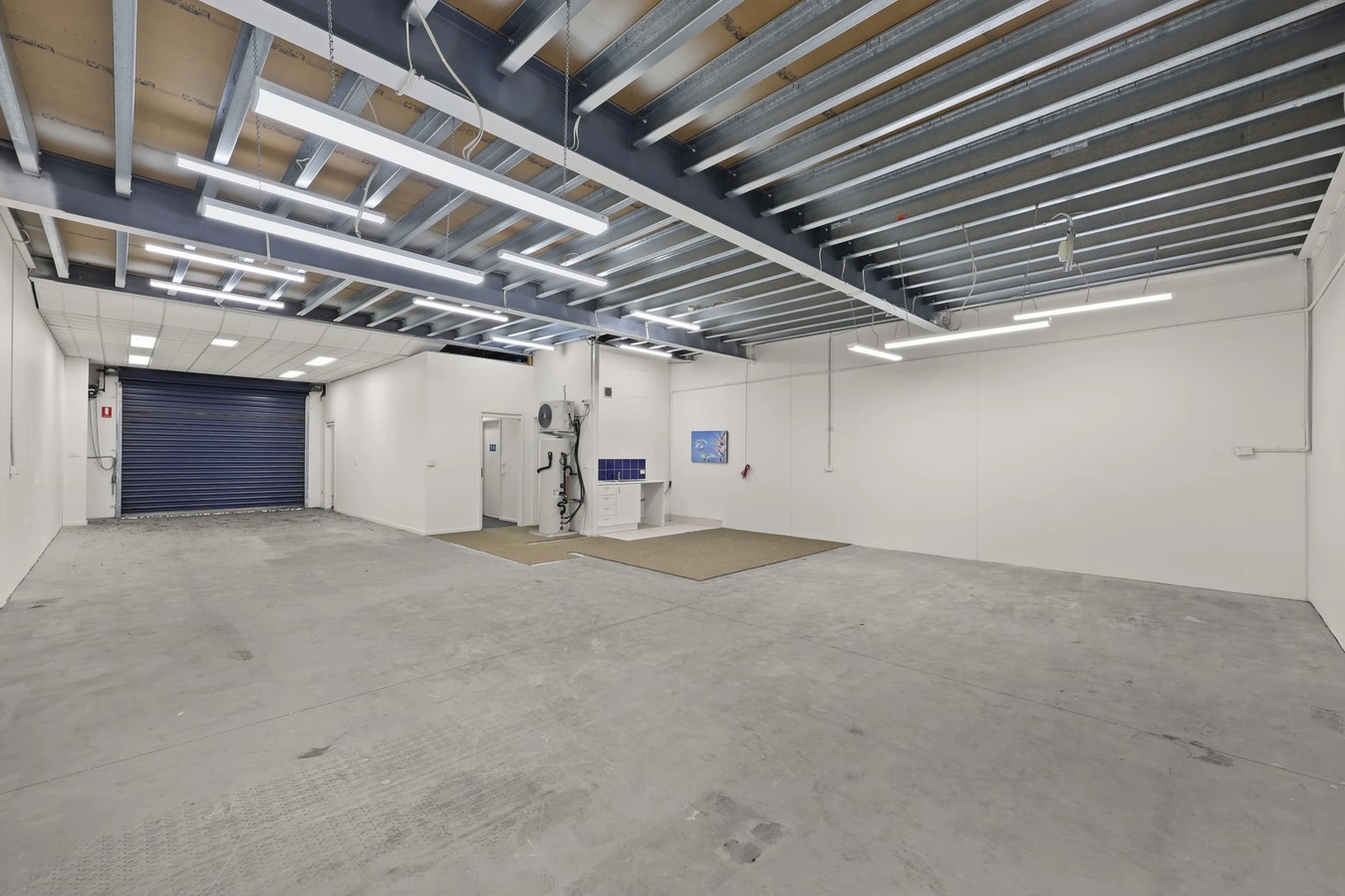 2A Westall Rd, Clayton, VIC 3168 - Unidad 2E -  - Foto del interior - Image 1 of 2