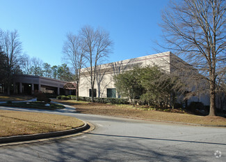 Más detalles para 5125 Peachtree Industrial Blvd, Peachtree Corners, GA - Naves en venta