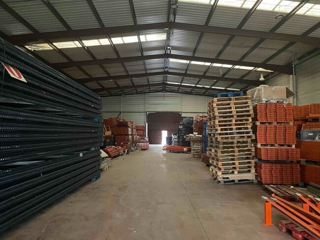 Más detalles de Nave en alquiler