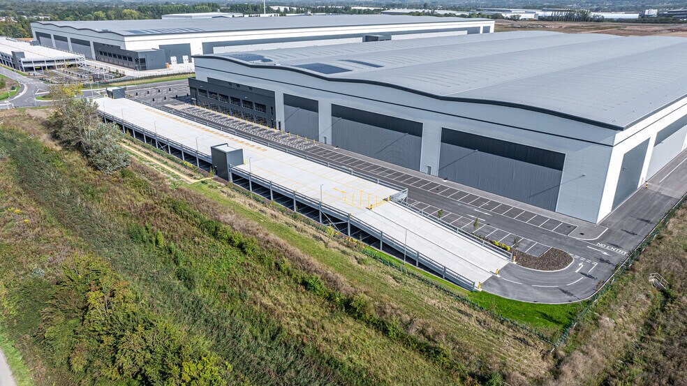 406 Severn Rd, Bristol en venta - Foto del edificio - Imagen 2 de 12