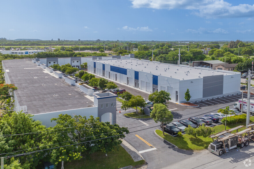 23701 SW 132nd Ave, Homestead, FL en alquiler - Foto del edificio - Imagen 1 de 19