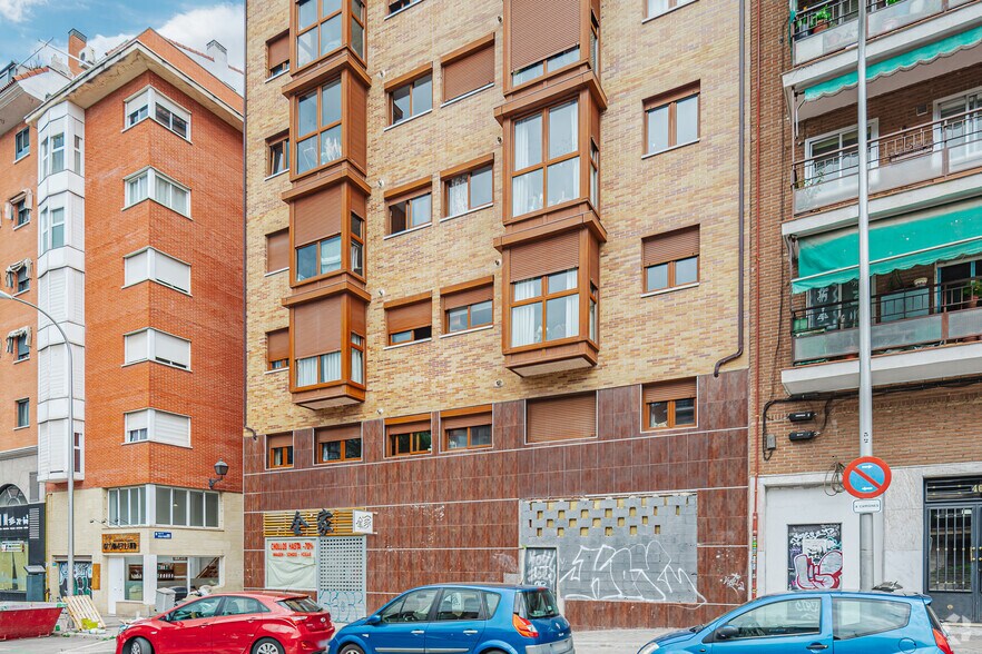 Calle de Ofelia Nieto, 48, Madrid, Madrid en venta - Foto del edificio - Imagen 1 de 1