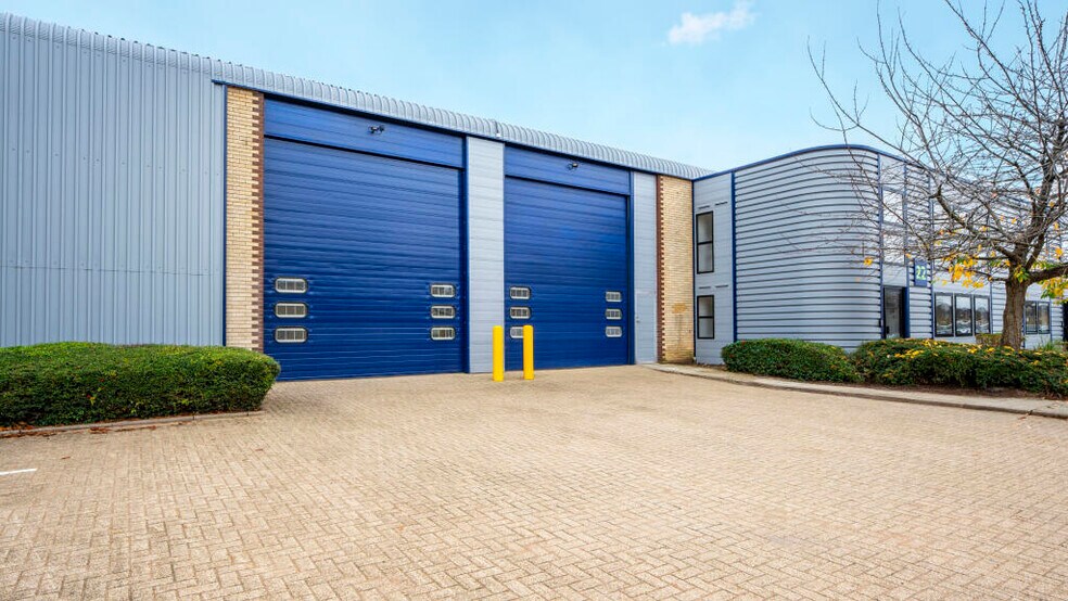 20 Plover Clos, Newport Pagnell en alquiler - Foto del edificio - Imagen 3 de 16