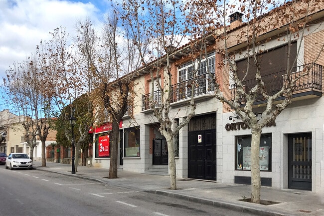 Más detalles para Paseo Santa Teresa, 6, Navas del Rey - Local en alquiler
