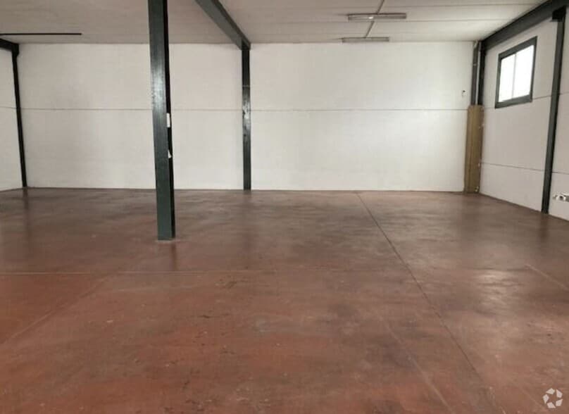 Nave en Leganés, Madrid en venta - Foto del edificio - Imagen 3 de 4