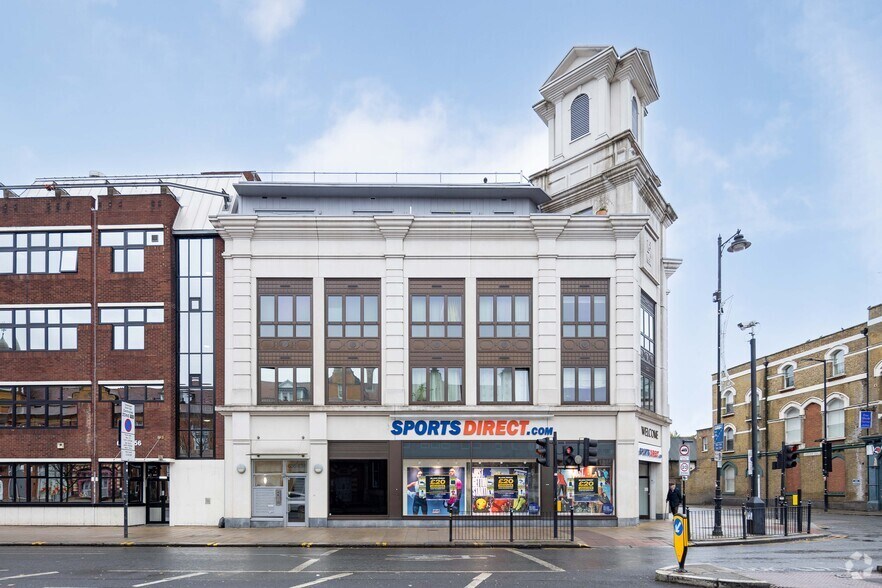 638A High Rd, London en venta - Foto principal - Imagen 1 de 9