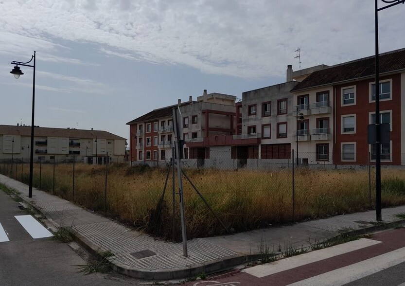 Terreno en La Pobla Llarga, Valencia en venta - Foto del edificio - Imagen 1 de 6
