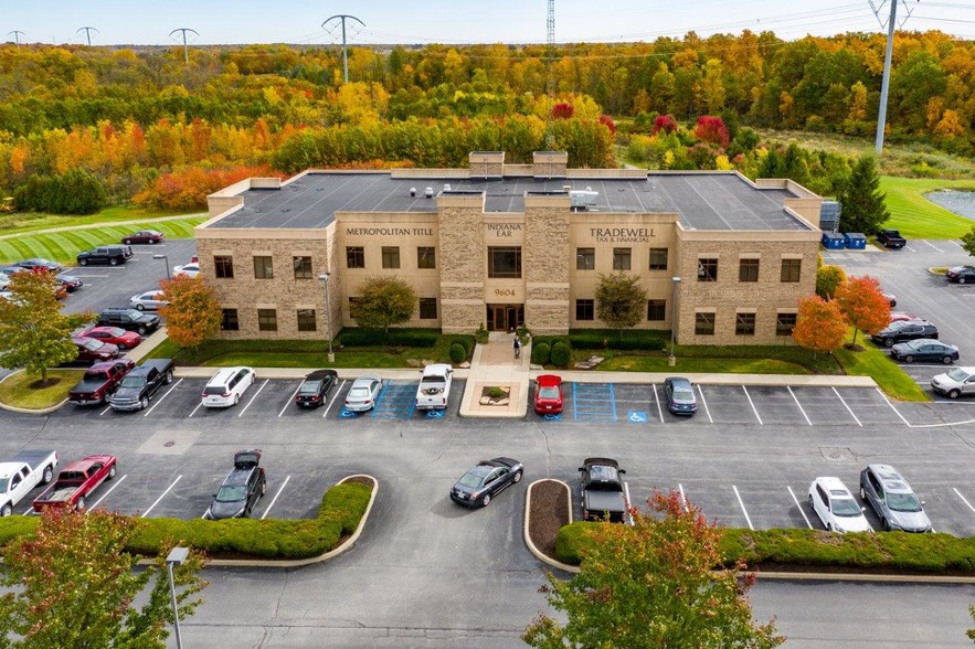 9602 Coldwater Rd, Fort Wayne, IN en alquiler - Foto del edificio - Imagen 2 de 6