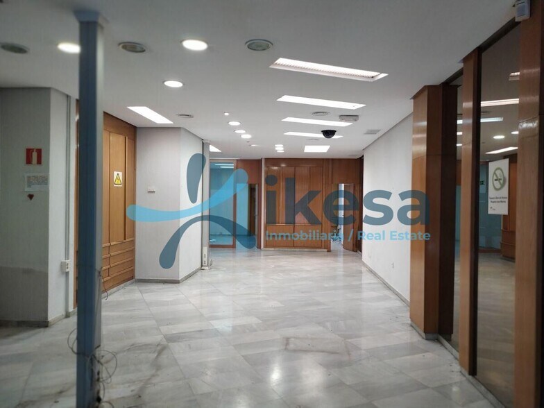 Local en Antequera en venta - Foto del interior - Imagen 3 de 8