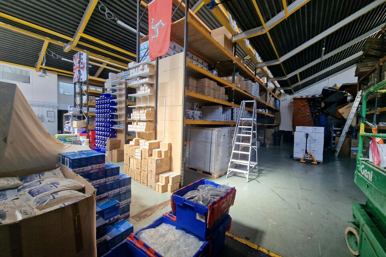 Bessemer Rd, Basingstoke, HAM RG21 3NB - Unidad Unit 2 -  - Foto del interior - Image 2 of 5