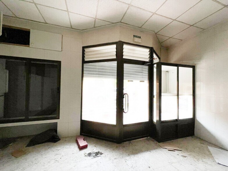 Local en València, Valencia en venta - Foto del edificio - Imagen 2 de 5