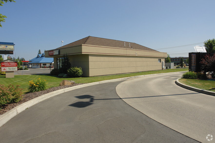 14120 N Newport Hwy, Mead, WA en venta - Foto del edificio - Imagen 2 de 8