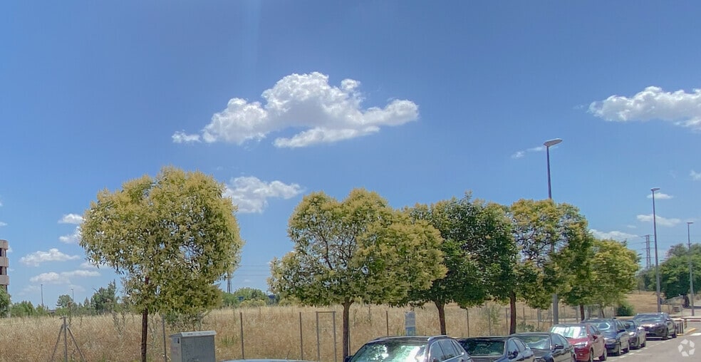 Avenida Aragón, 402, Madrid, Madrid en venta - Foto del edificio - Imagen 2 de 3