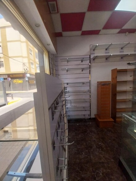Local en El Ejido, Almería en alquiler - Foto del interior - Imagen 3 de 11