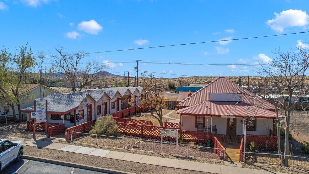 620 E Beale St, Kingman, AZ en venta - Foto del edificio - Imagen 1 de 22
