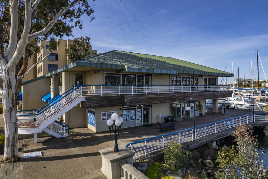 1070 Marina Village Pky, Alameda, CA en alquiler - Foto del edificio - Imagen 1 de 6