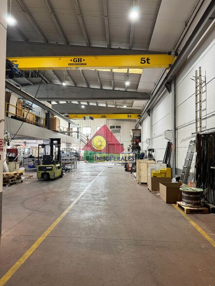 Nave en Torrejón de Ardoz, Madrid en venta - Foto del interior - Imagen 3 de 15
