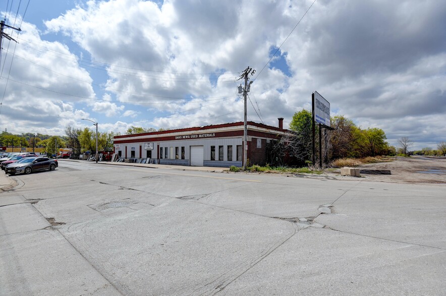 426 Illinois Ave, Saint Joseph, MO en venta - Foto principal - Imagen 1 de 44