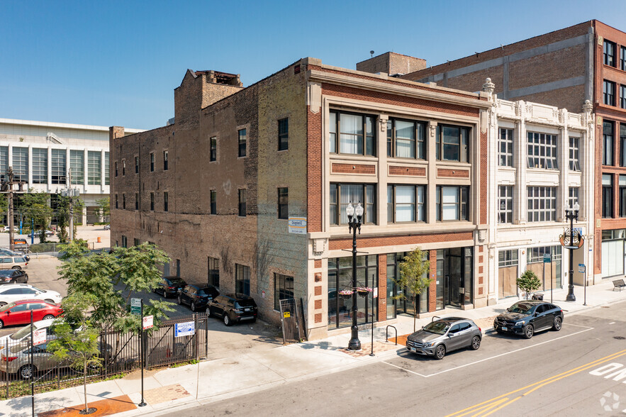 2241-2245 S Michigan Ave, Chicago, IL en alquiler - Foto del edificio - Imagen 1 de 3