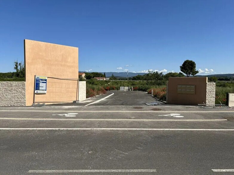 Terreno en Meyrargues en venta - Foto del edificio - Imagen 1 de 3