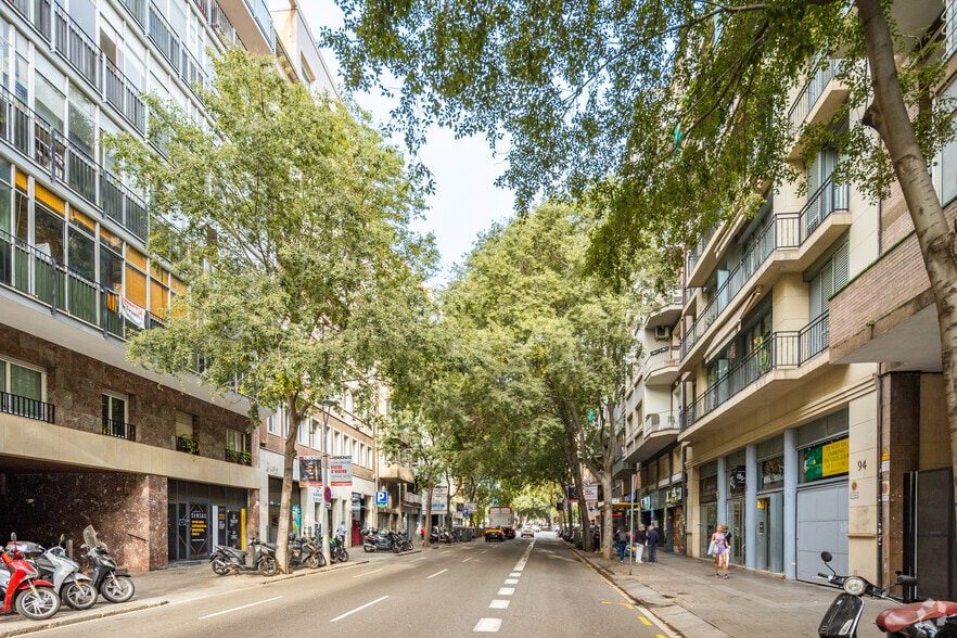 Carrer d'Entença, 95, Barcelona, Barcelona en alquiler - Foto del edificio - Imagen 3 de 4