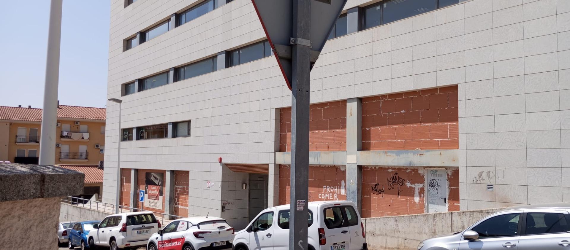 Oficina en Mérida, Badajoz en venta Foto del edificio- Imagen 1 de 16