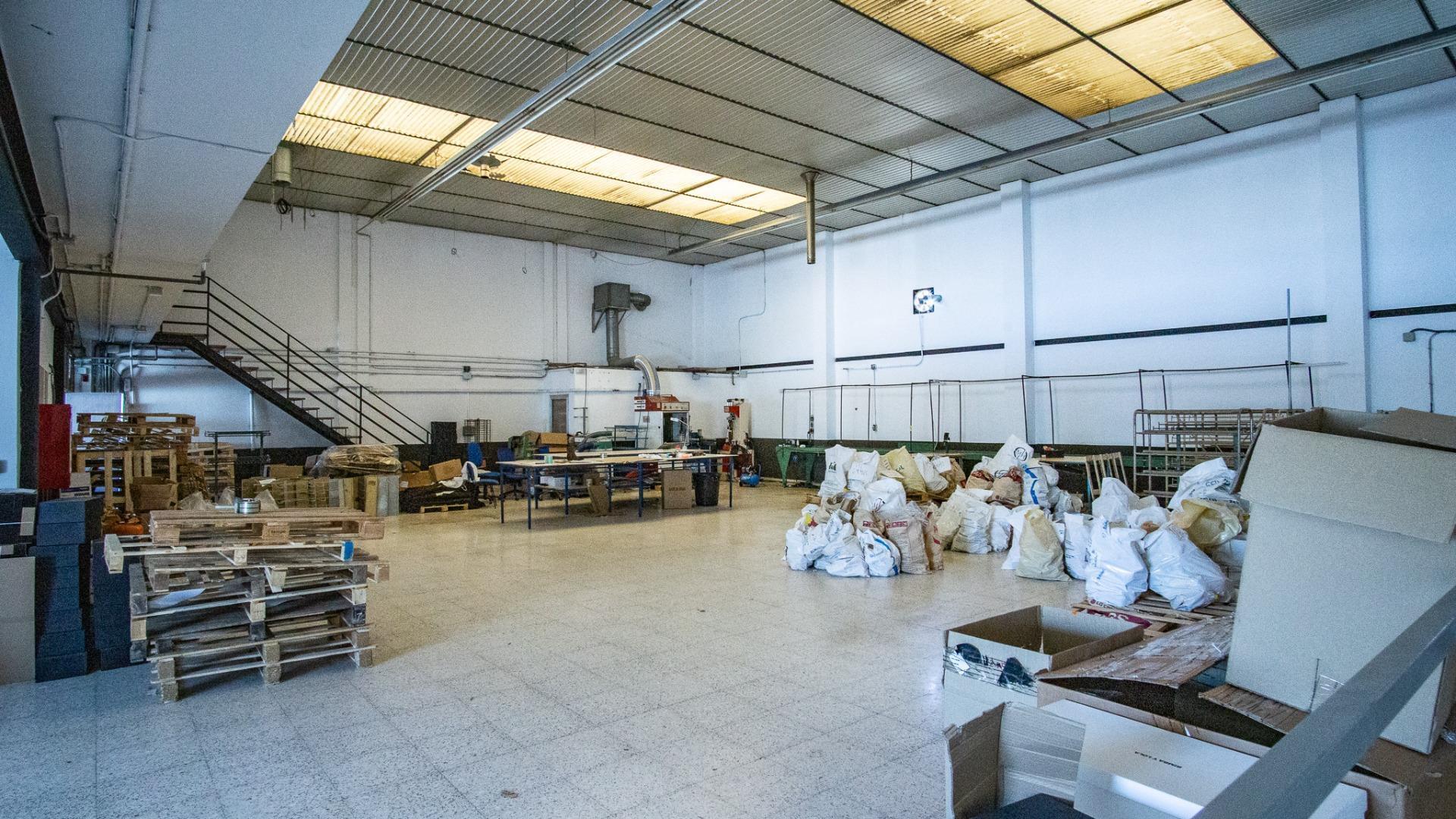 Nave en Elda en alquiler Foto del edificio- Imagen 1 de 24