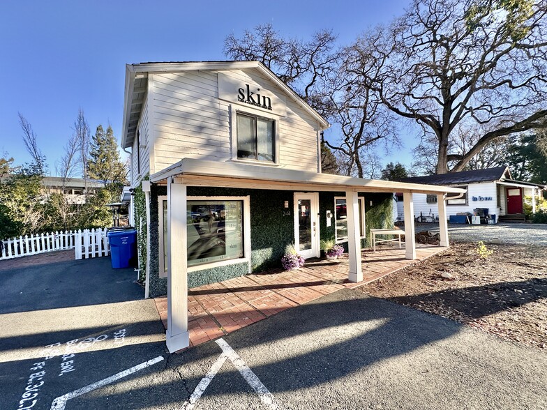 244 Front St, Danville, CA en venta - Foto del edificio - Imagen 1 de 5