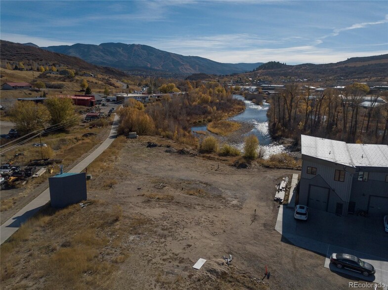 1940 Bridge Ln, Steamboat Springs, CO en venta - Foto del edificio - Imagen 3 de 10