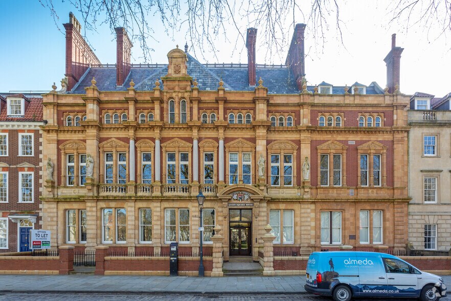 18-21 Queen Sq, Bristol en alquiler - Foto del edificio - Imagen 2 de 6