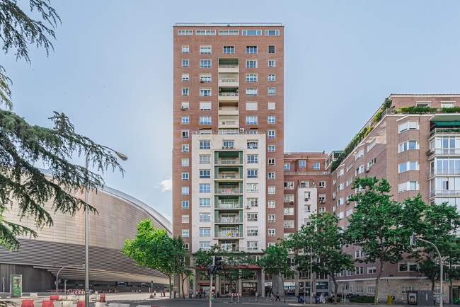 Más detalles de Paseo Castellana, 140, Madrid - Oficina en alquiler