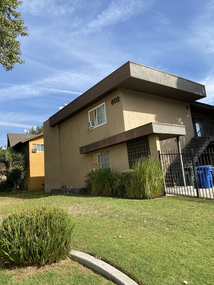 602 Karesh Ave, Pomona, CA en venta - Foto del edificio - Imagen 1 de 8