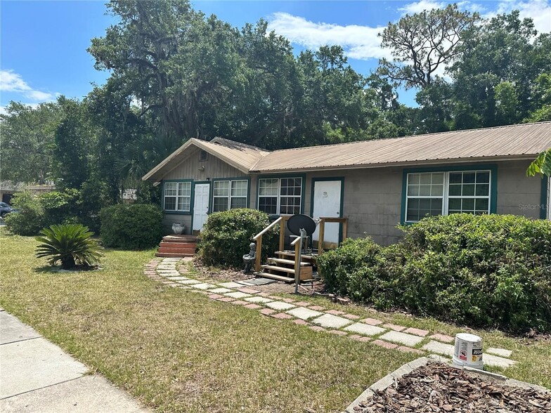 919 NW 23rd Ave, Gainesville, FL en venta - Foto del edificio - Imagen 2 de 9