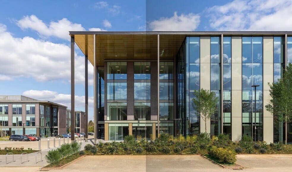 1 Croxley Vw, Watford en alquiler - Foto del edificio - Imagen 2 de 6